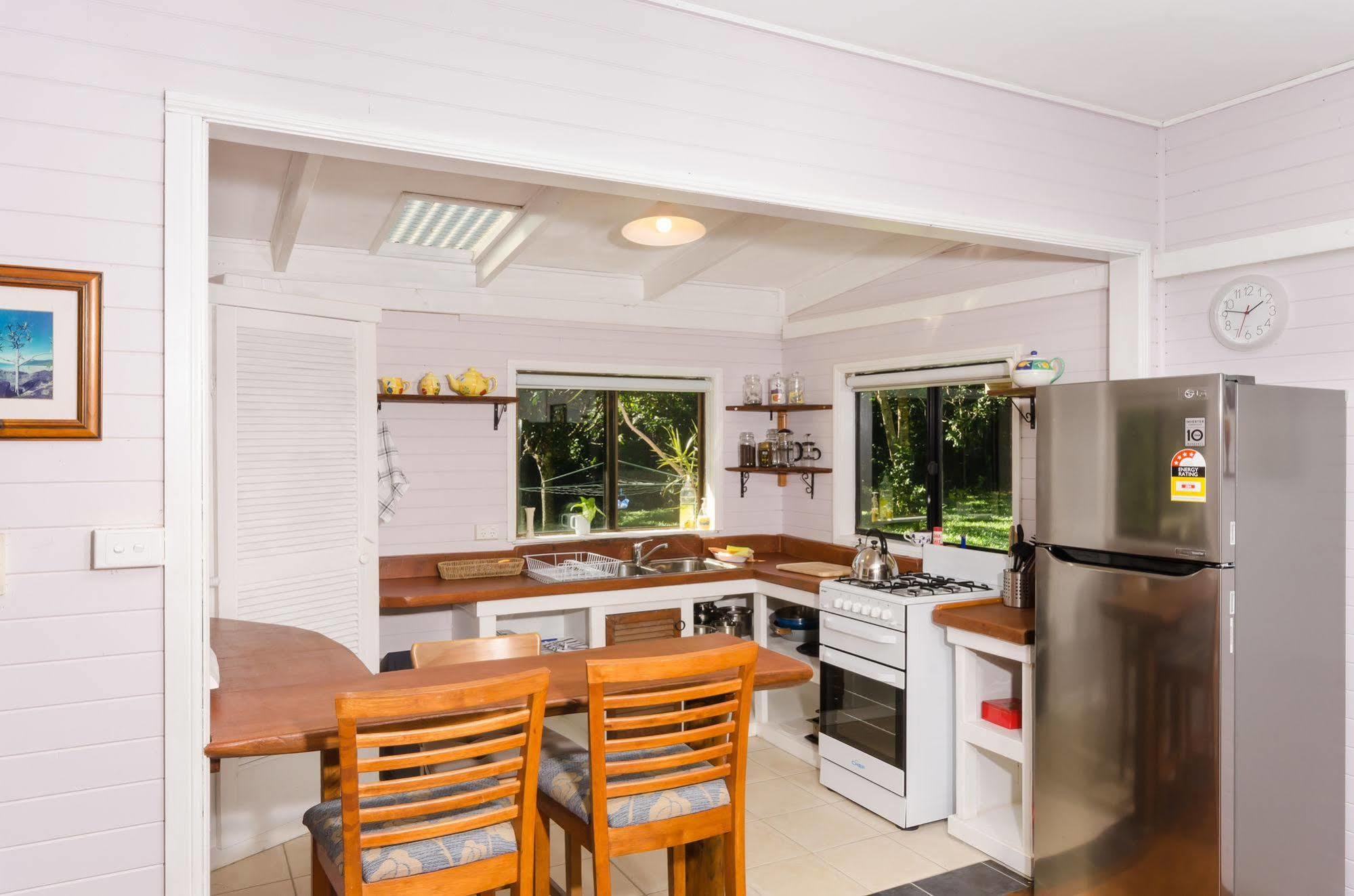 Epiphyte B & B Cow Bay Екстер'єр фото